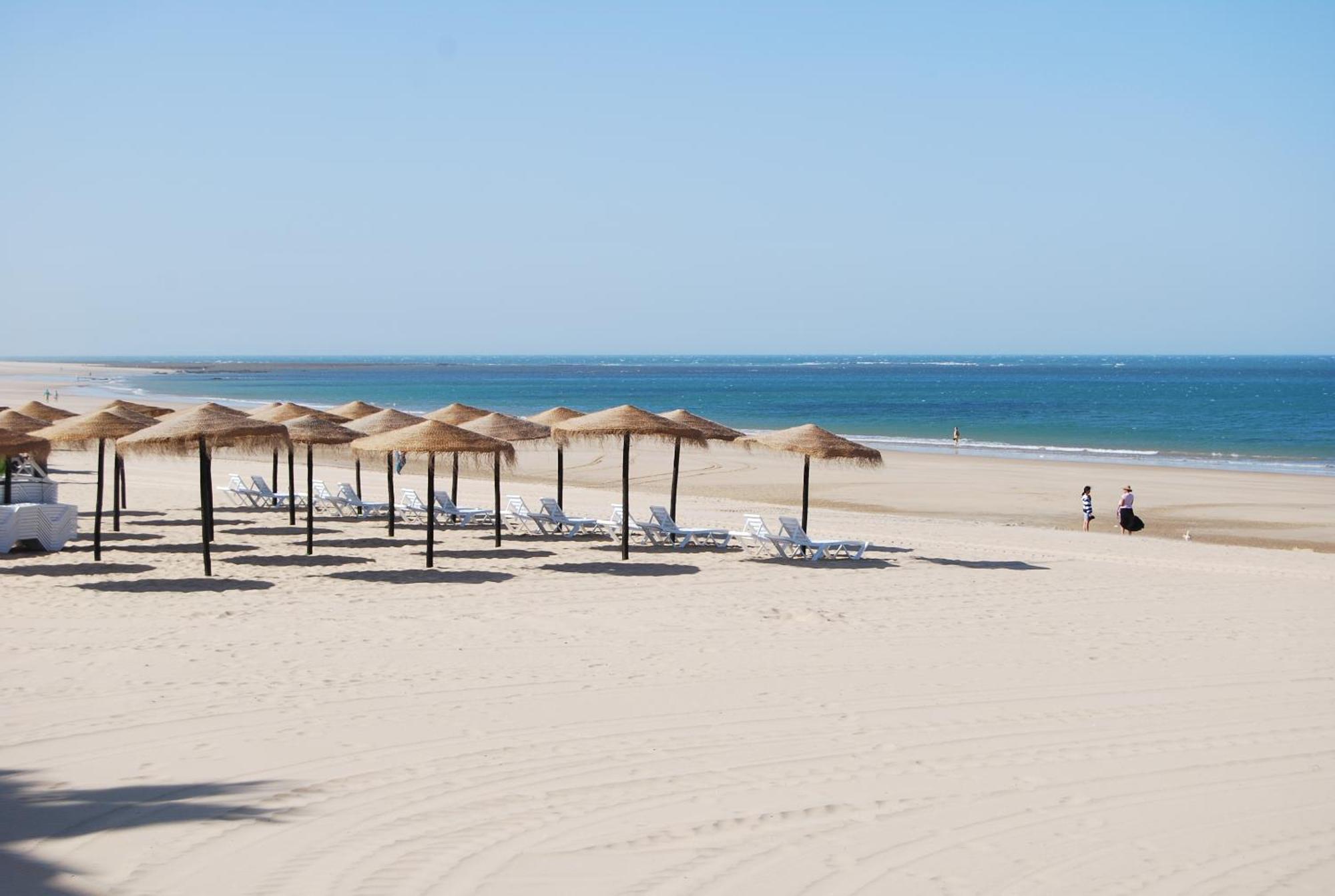 Tranvia Beach House Chipiona Eksteriør bilde